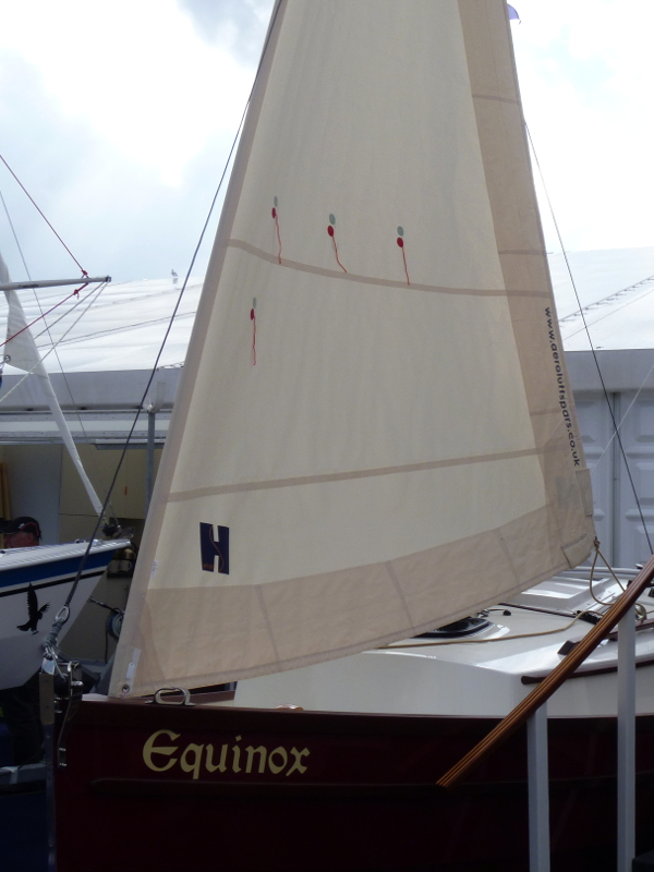 Swallow boats furling reefing system