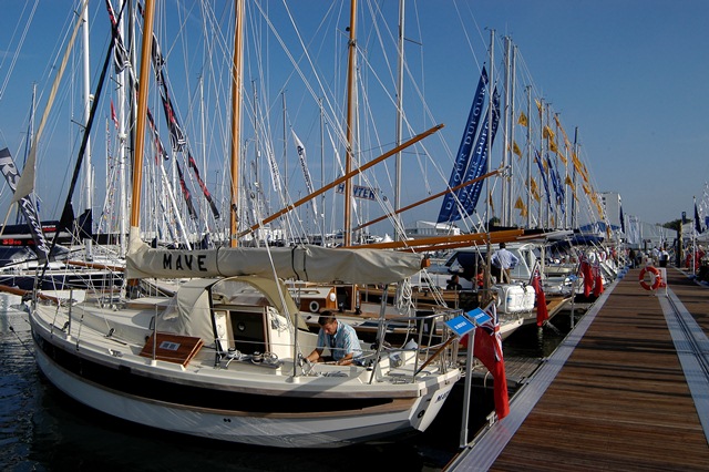 cornish crabbers boat show furling reefing system